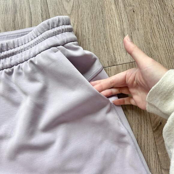 Lululemon Softstreme High Rise Shorts 4" in Lilac Ether Size 10 LIKE NEW - Picture 6 of 8